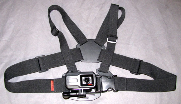 Екшн-камера Garmin Virb XE -крепкріплення на груди
