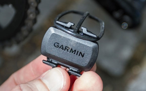 Garmin Edge 1000 - Датчик каденса Garmin Edge 1000 - Датчик каденса