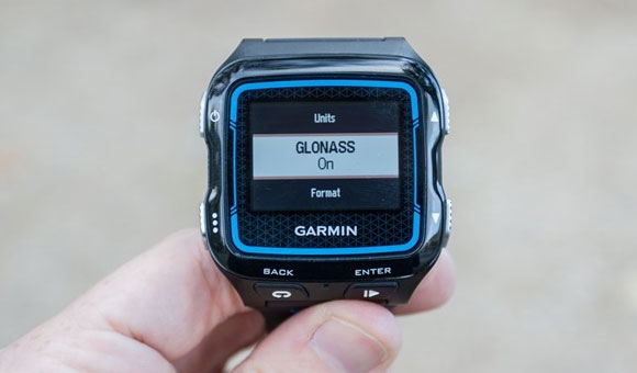 Спортивные часы для мультиспорта Garmin Forerunner 920XT. Связь со спутниками