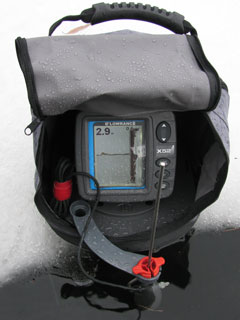 зимний набор - Эхолот Lowrance X52, сумка