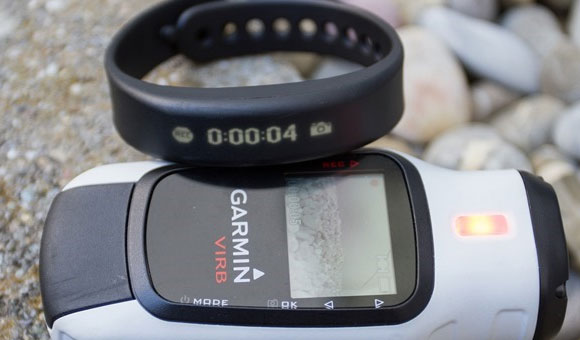 Фитнес-браслет Garmin vivosmart - Поддержка экшн-камер Garmin VIRB Фитнес-браслет Garmin vivosmart - запуск видеозаписи на экшн-камере Garmin VIRB