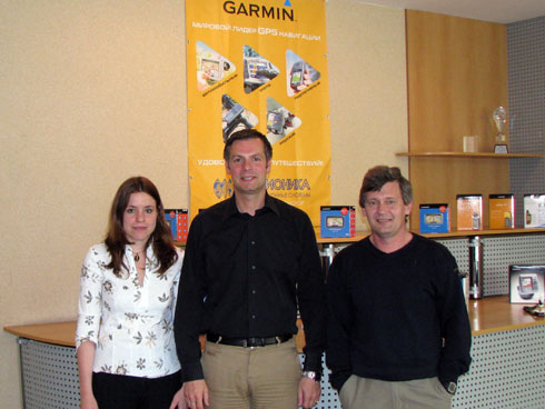 В офисе компании Навионика Jenni Galliford, Stefan Bernard, Олег Тартак(слева направо)
