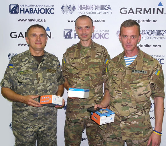 Бойцы 25-ой днепропетровской воздушно-десантной бригады получили навигационную электронику Garmin Бойцы 25-ой днепропетровской воздушно-десантной бригады получили навигационную электронику Garmin