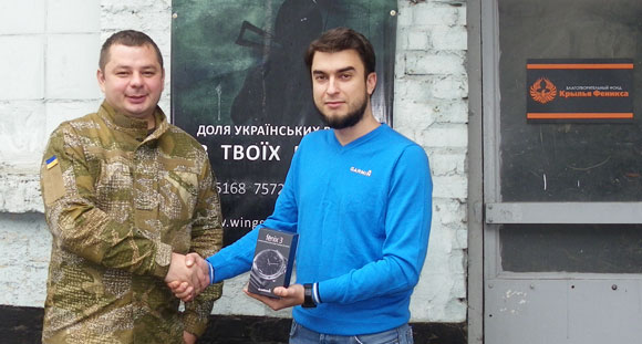 Навионика предоставила новые GPS-часы Garmin fenix 3 Sapphire благотворительному фонду Крылья Феникса Навионика предоставила новые GPS-часы Garmin fenix 3 Sapphire благотворительному фонду Крылья Феникса