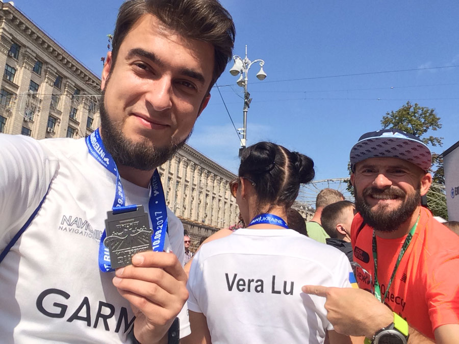 Ігор Крєтов та учасники команди GarminTeam - Володимир Бурдико та Віра Луценко