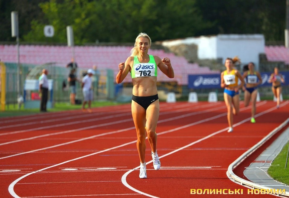 Анна Міщенко – чемпіонка України у бігу на 1500 м